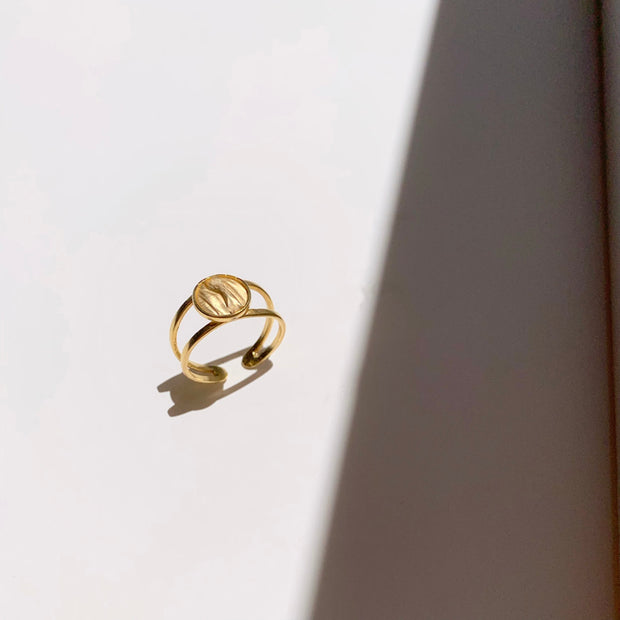 Floating Bezel Ring in Gold