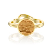 Hug Me Round Ring in gold