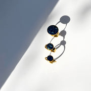 Hug Me Round Ring in gold
